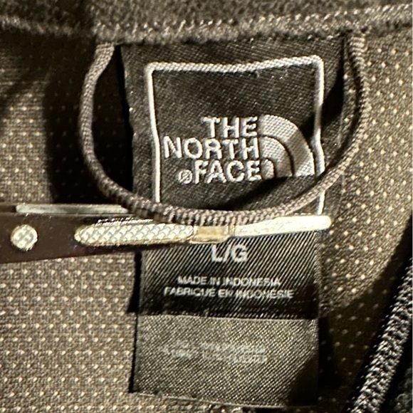 The North Face Men’s‎ Windwall Full Zip Fleece Jacket (Black) - Picture 9 of 11